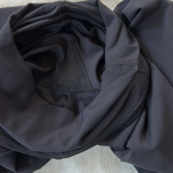 Lululemon Wunder Under 25” Leggings - Picture 5 of 6